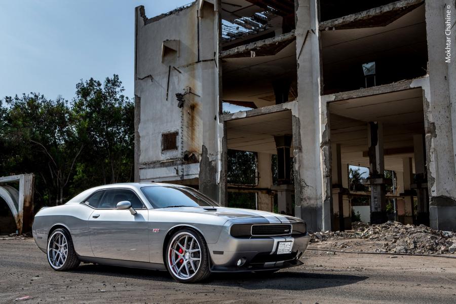  Dodge Challenger SRT8 by ADV.1 Wheels 2012 года  (фото 13 из 19)